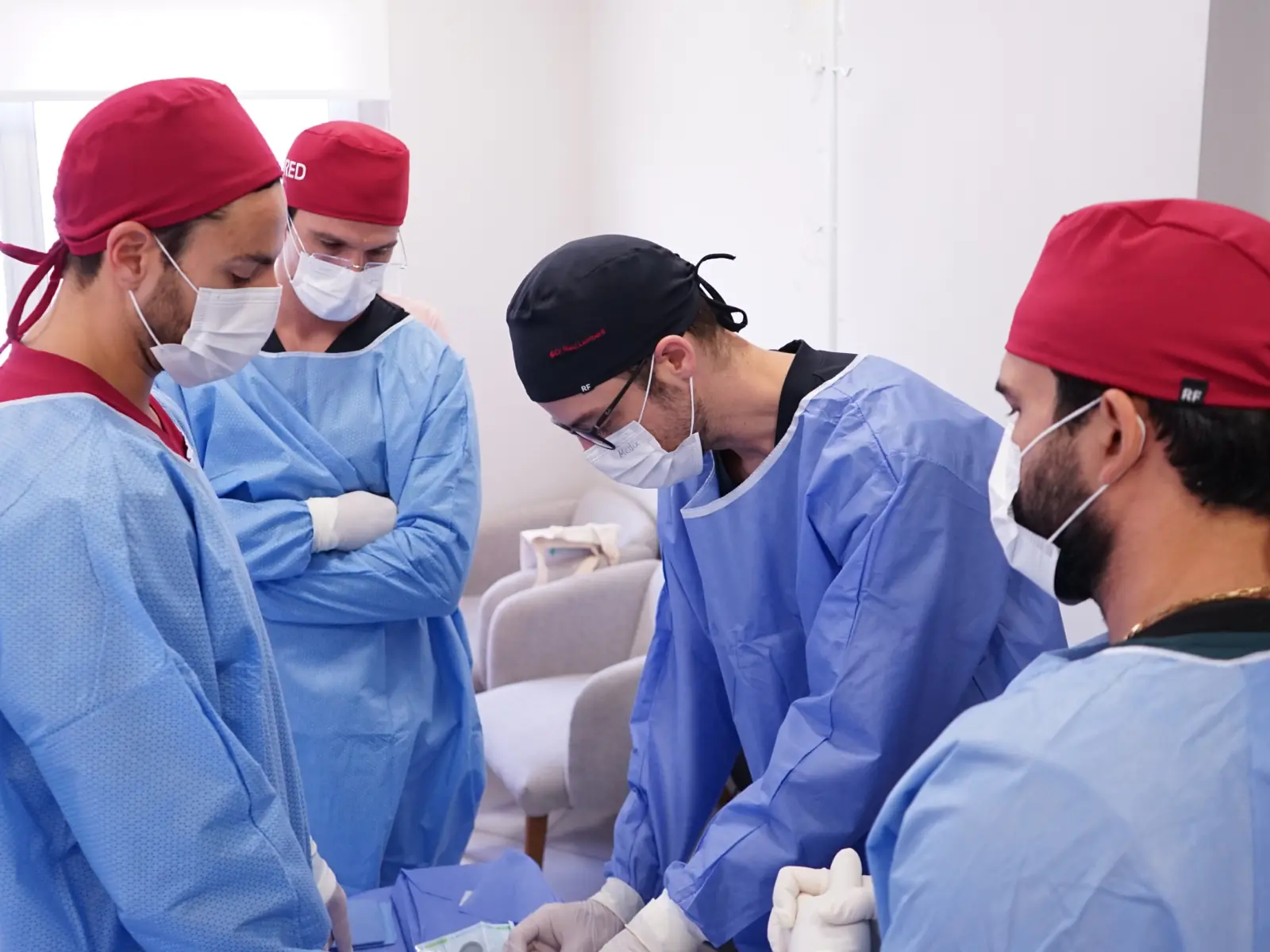 Alunos em prática supervisionada com pacientes reais